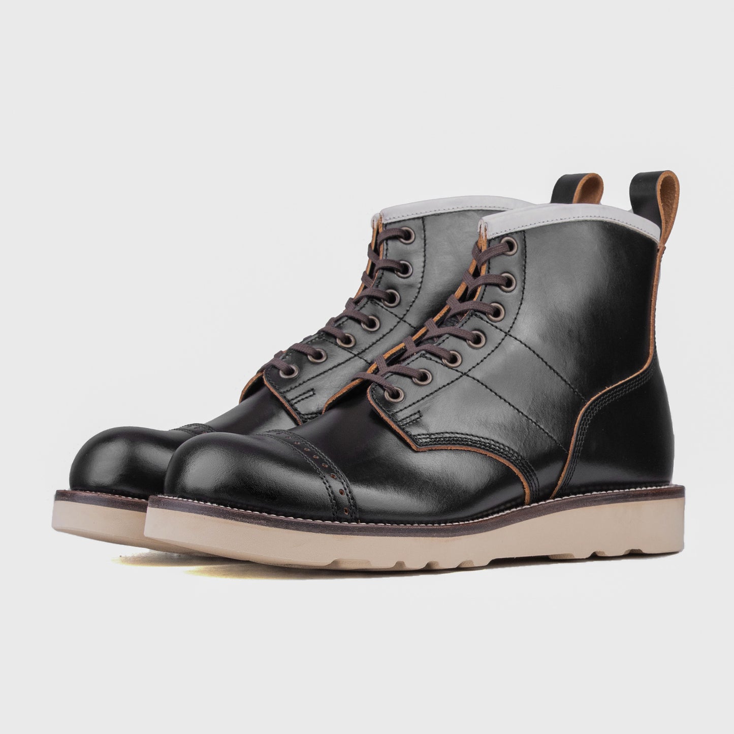 Munson City Paratroop Boot - luosjiet®boots - Black TeaCore Smooth Cowhide