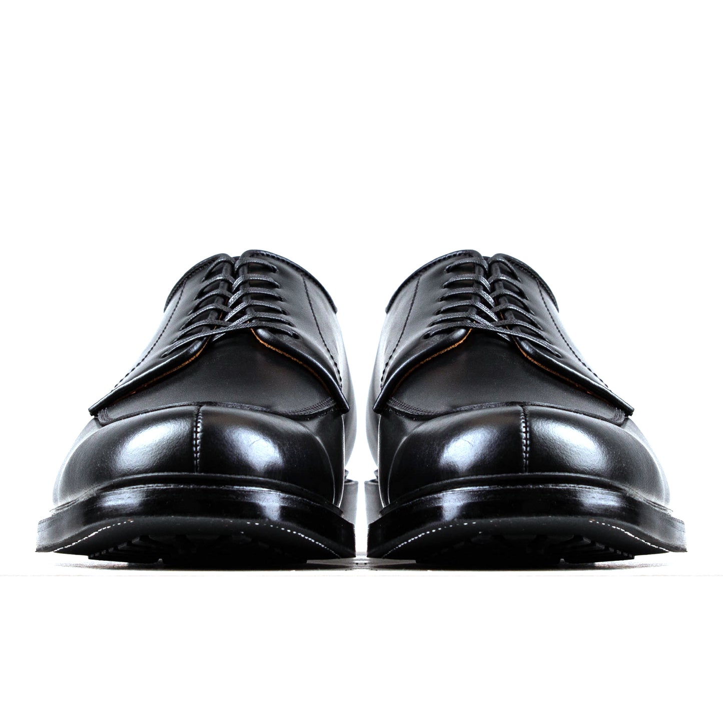 Classic V-Tip Shoe - luosjiet®shoes -  Black OTA Cowhide