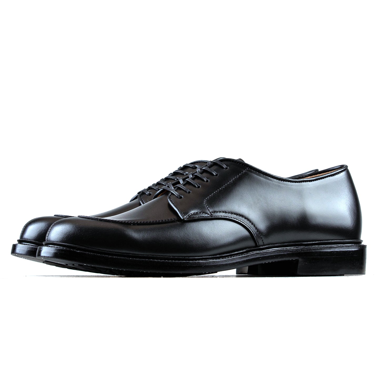 Classic V-Tip Shoe - luosjiet®shoes -  Black OTA Cowhide