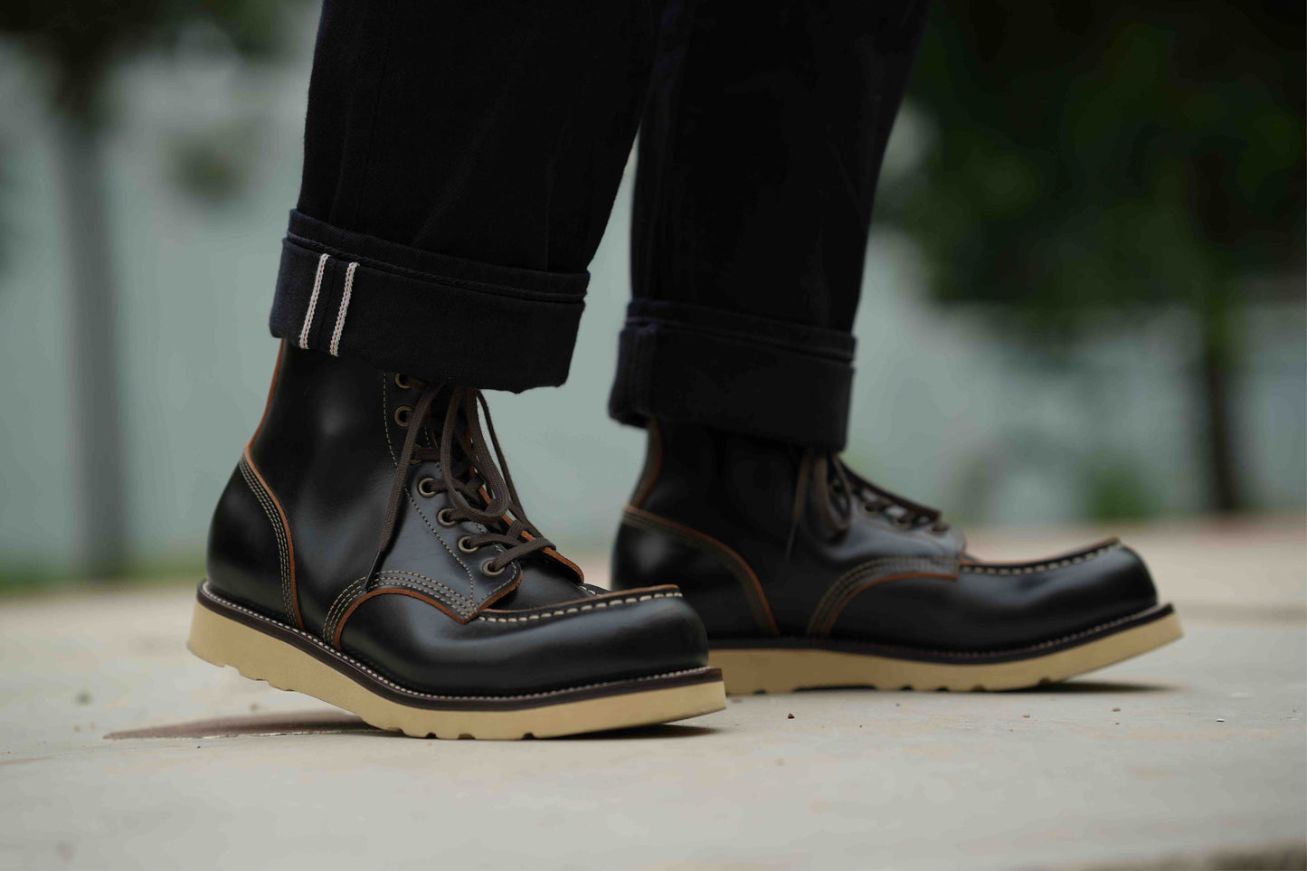 City MocToe Boot -luosjiet®boots - Black TeaCore OTA Cowhide