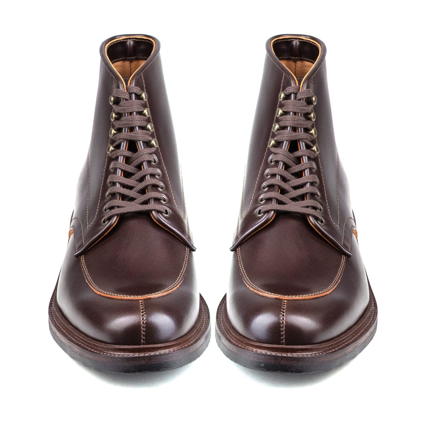 Classic V-Tip Boot -luosjiet®boots - Dark Brown TeaCore Smooth Cowhide